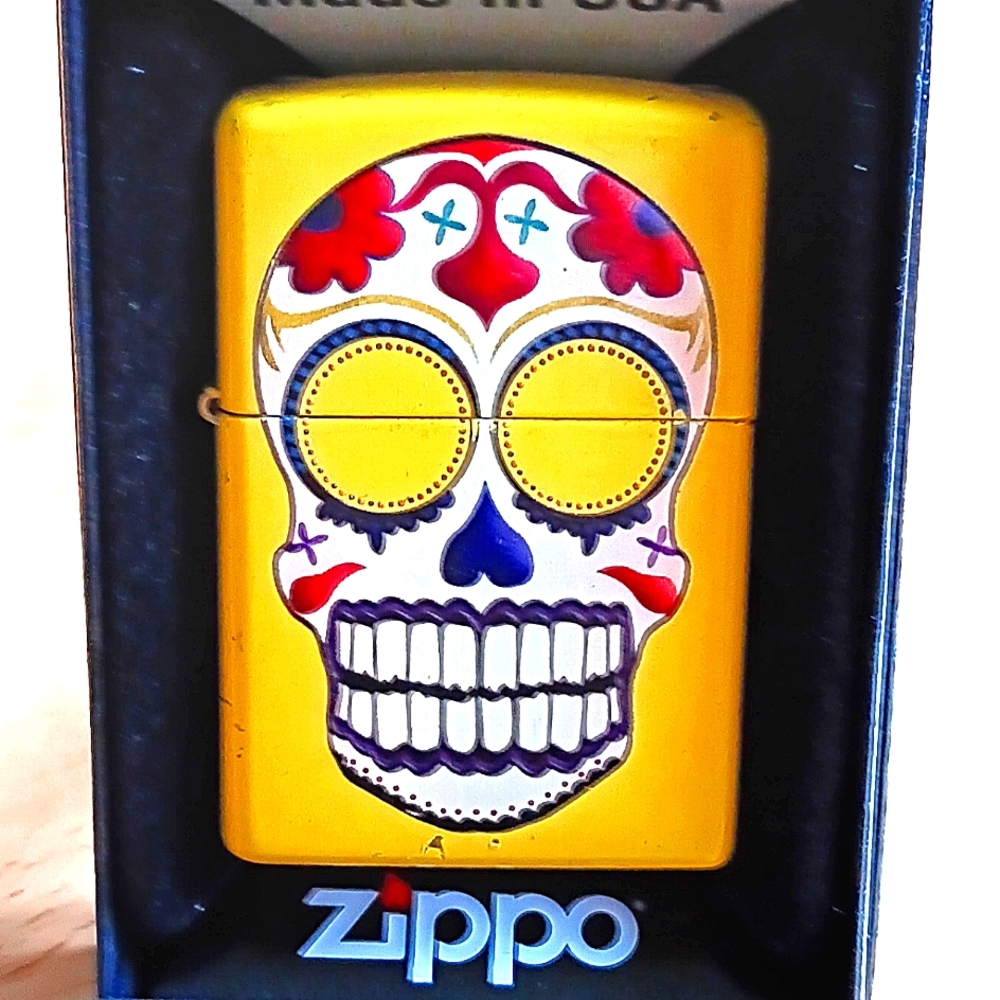 Zippo Lighter - "Day Of The Dead - Sugar Skull Theme" - In/ Box